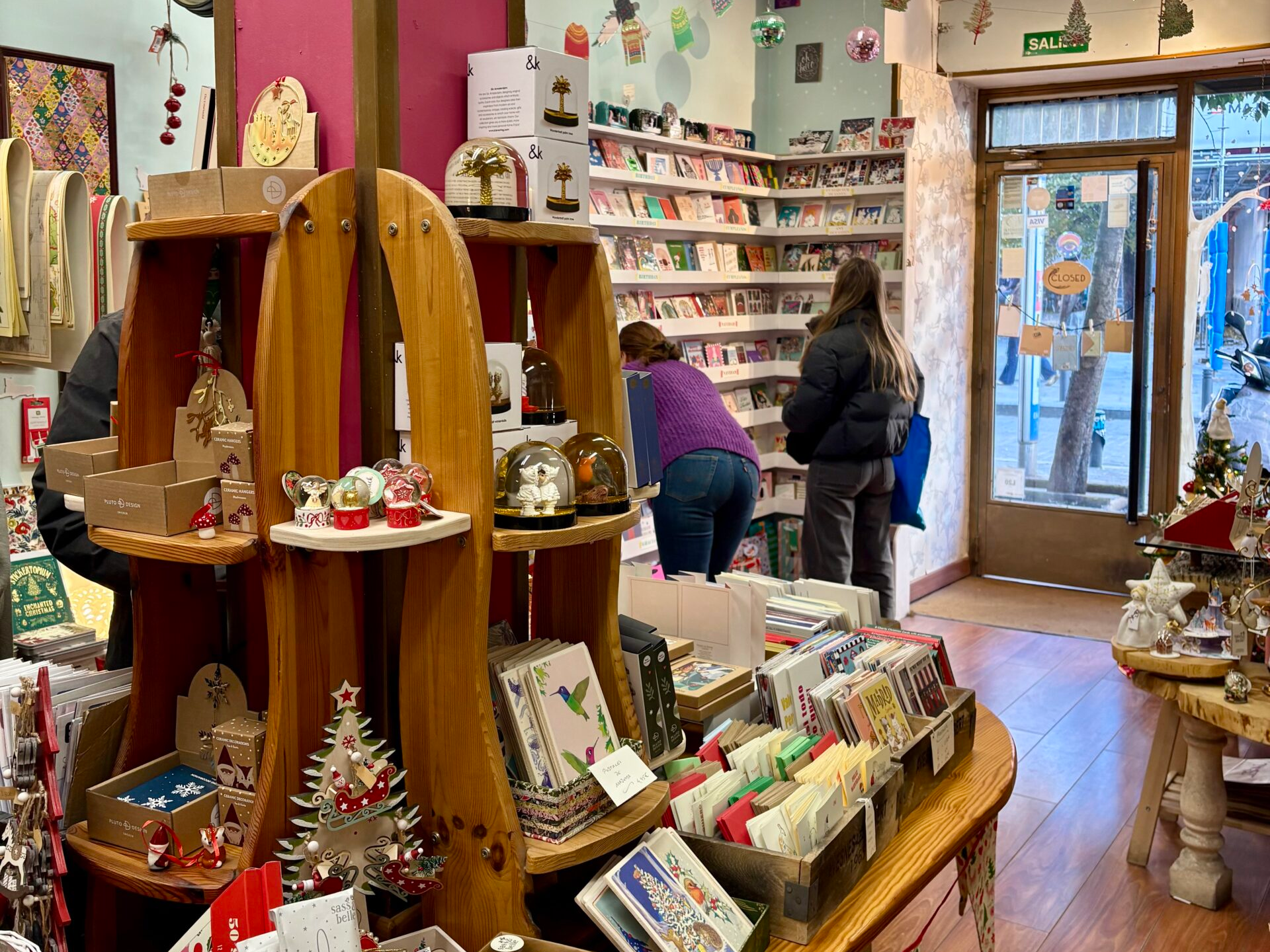 Your Guide to Local Shopping in Madrid