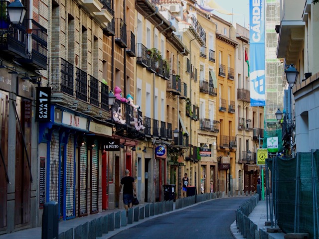 Spain Digital Nomad Visa 2026: Income Requirements & Step-by-Step Guide